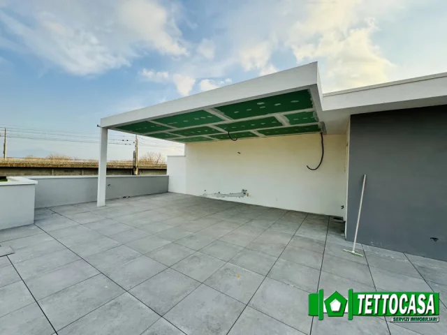 Appartamenti in Vendita - Nuova costruzione con terrazzo e piscina