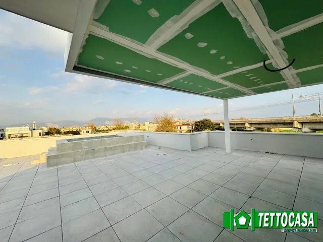 Appartamenti in Vendita - Nuova costruzione con terrazzo e piscina