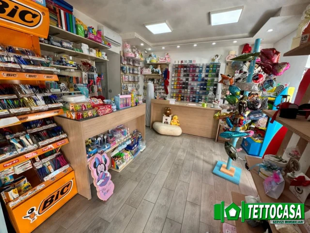 Attivita' per feste cartoleria caramelleria