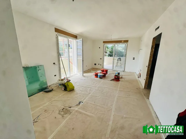 Appartamenti in Vendita - Nuova costruzione quattro vani terrazzino o giardino