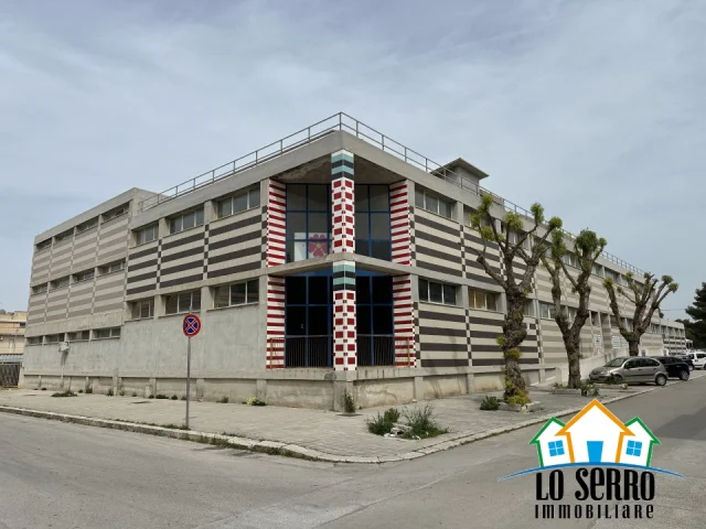Appartamenti in Vendita - Vendesi struttura ospedaliera a mazara del vallo