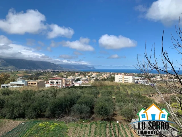 Appartamenti in Vendita - Appartamenti 2 e 3 piano da rifinire