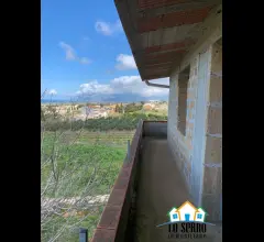 Appartamenti in Vendita - Appartamenti 2 e 3 piano da rifinire