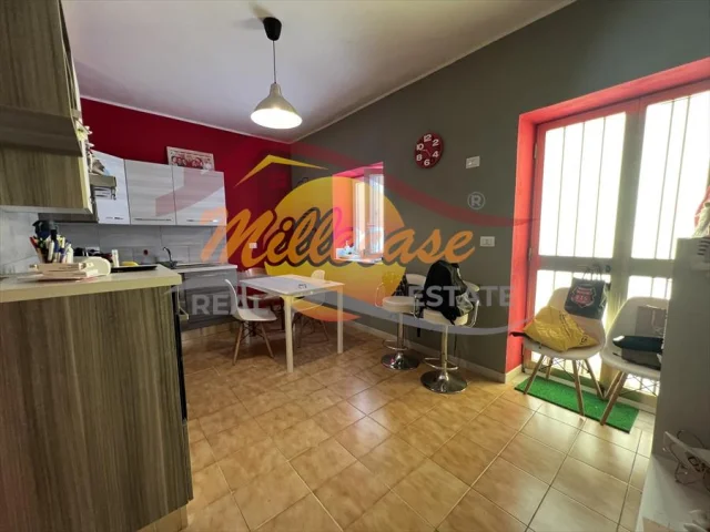 Appartamenti in Vendita - Casa indipendente in vendita a siracusa belvedere