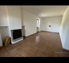 Appartamenti in Vendita - Appartamento con giardino