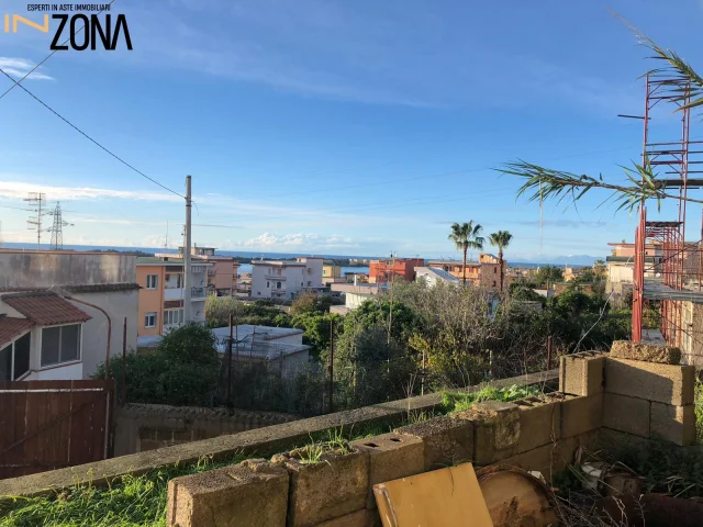 Appartamenti in Vendita - Abitazione di tipo civile - via arena san vito 4