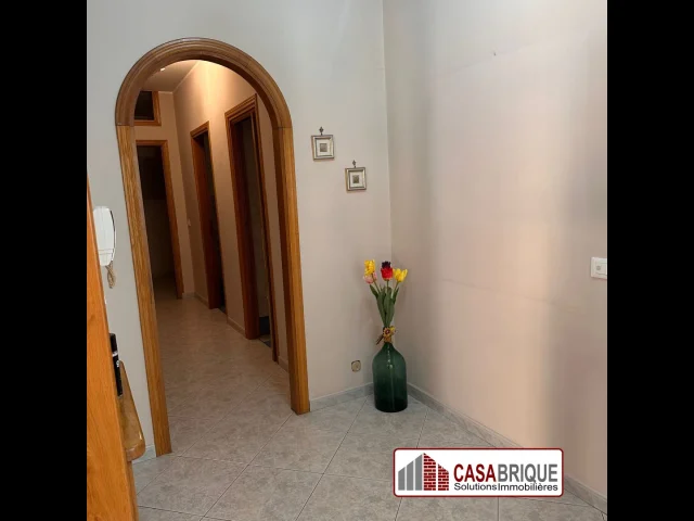 Appartamenti in Vendita - Quadrilocale di 120 mq con balcone in vendita a bagheria