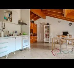 Appartamenti in Vendita - Appartamento trilocale con terrazza in vendita ad ortovero