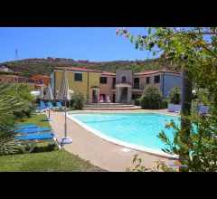 Stupendo attico cinquelocali con piscina