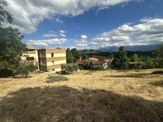 Terreno edificabile in vendita