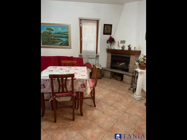 Porzione di casa bonascola rif aa4483