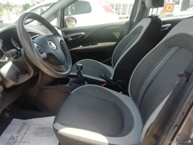 Auto - Fiat grande punto 1.3 mjt 75 cv 5p speed