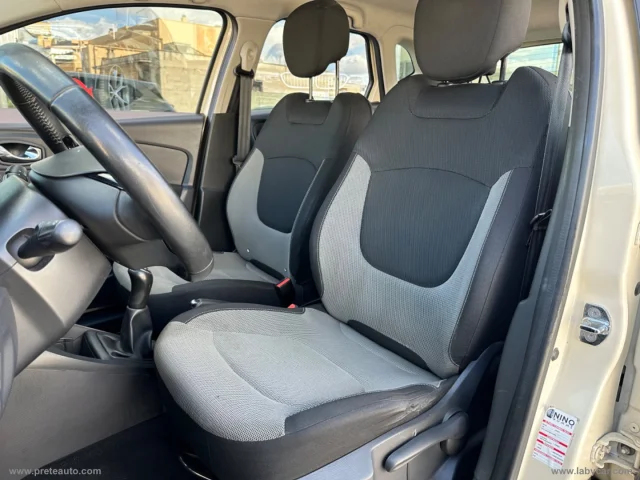 Auto - Renault captur dci 8v 90 cv s&s energy zen
