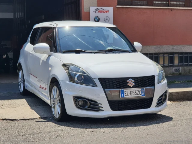 Auto - Suzuki swift 1.6 vvt 3p. sport