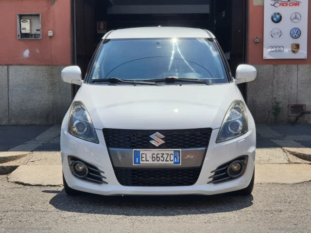 Auto - Suzuki swift 1.6 vvt 3p. sport