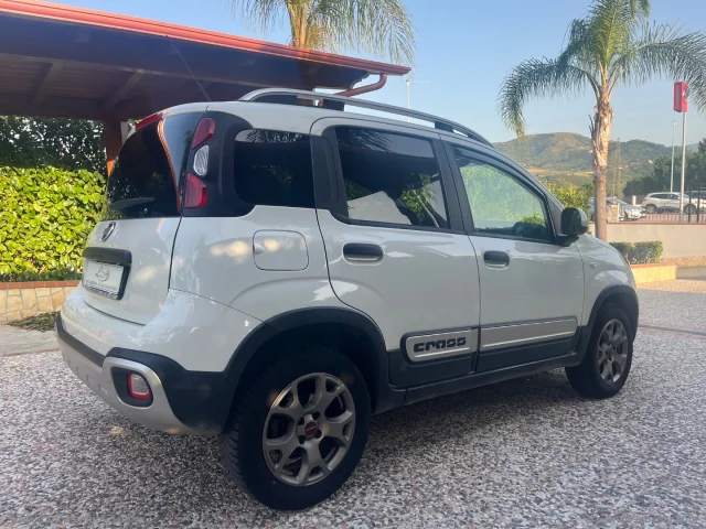 Auto - Fiat panda 1.3 mjt s&s easy