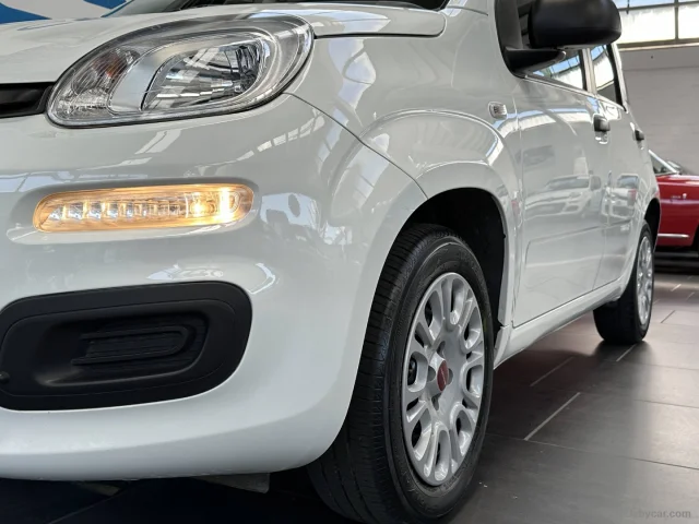 Auto - Fiat panda 1.2 easy