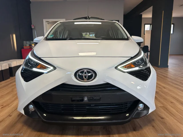 Auto - Toyota aygo connect 1.0 vvt-i 72 cv 5p.team deutschland