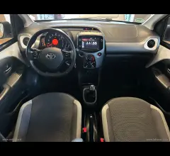 Auto - Toyota aygo connect 1.0 vvt-i 72 cv 5p.team deutschland