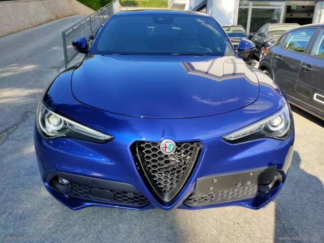 Auto - Alfa romeo stelvio 2.2 t.diesel 190cv at8 q4 sprint