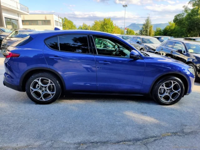 Auto - Alfa romeo stelvio 2.2 t.diesel 190cv at8 q4 sprint