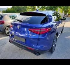 Auto - Alfa romeo stelvio 2.2 t.diesel 190cv at8 q4 sprint