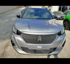 Auto - Peugeot e-2008 electric 136 cv gt