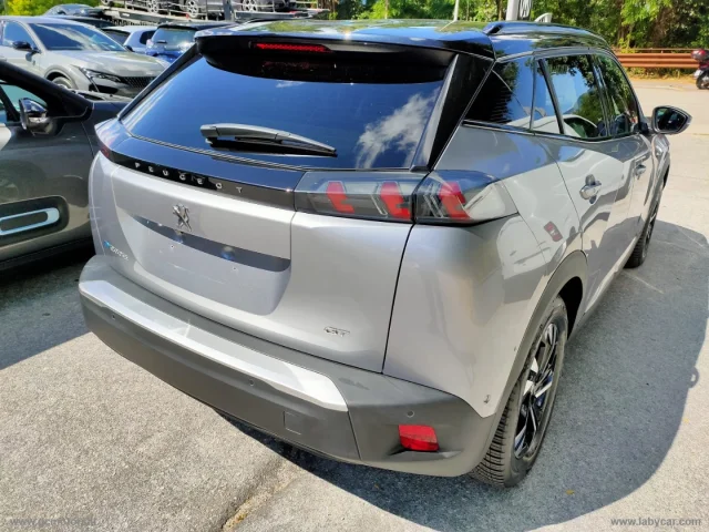 Auto - Peugeot e-2008 electric 136 cv gt