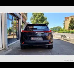 Auto - Lexus ux 250h hybrid executive