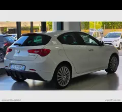 Auto - Alfa romeo giulietta 1.6 jtdm 120 cv sport
