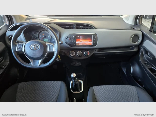 Auto - Toyota yaris 1.4 d-4d 5p. cool