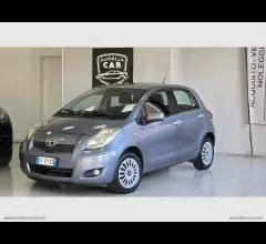 Toyota yaris 1.0 5p. sol