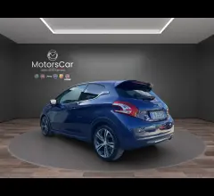 Auto - Peugeot 208 1.6 thp 200 cv 3p. gti