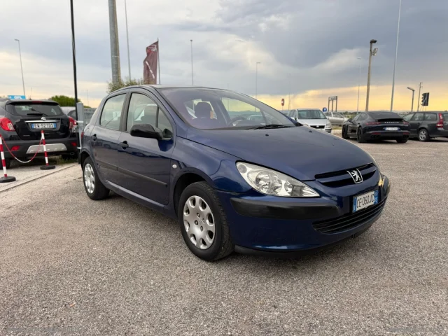 Auto - Peugeot 307 1.4 5p. xr