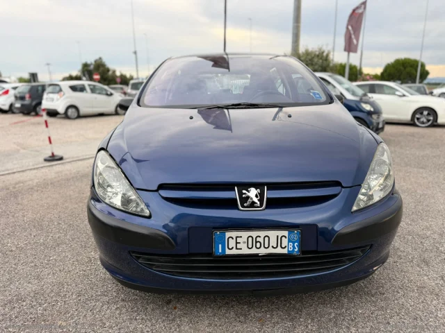 Auto - Peugeot 307 1.4 5p. xr