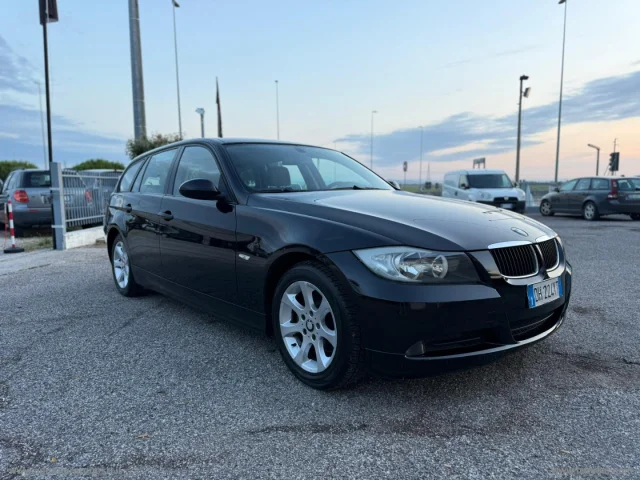 Bmw 318d cat touring attiva