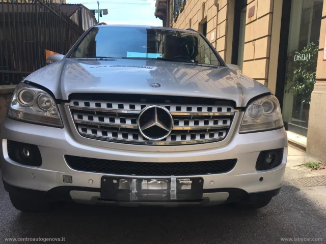 Mercedes-benz ml 320 cdi sport