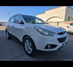Auto - Hyundai ix35 1.7 crdi 2wd style