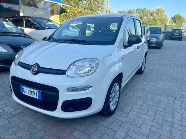 Auto - Fiat panda 1.0 firefly s&s hybrid