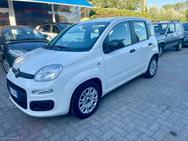 Auto - Fiat panda 1.0 firefly s&s hybrid