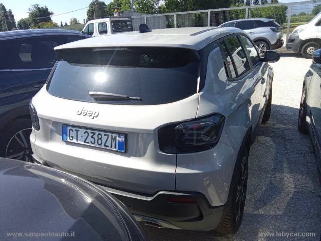Auto - Jeep avenger 1.2 turbo summit