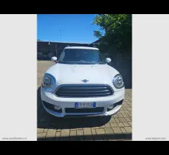 Auto - Mini mini cooper d business countryman aut.