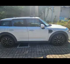 Auto - Mini mini cooper d business countryman aut.
