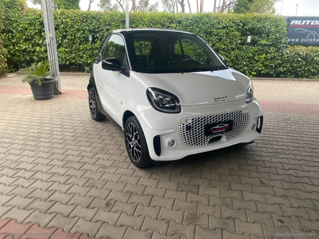Auto - Smart fortwo electric drive prime