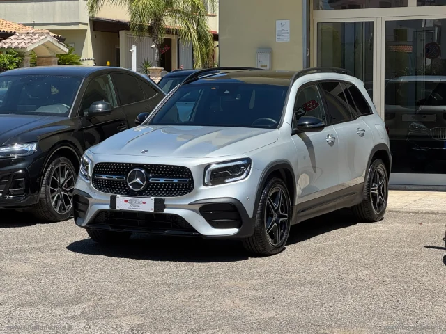 Auto - Mercedes-benz glb 200 d automatic 4matic premium