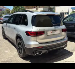 Auto - Mercedes-benz glb 200 d automatic 4matic premium