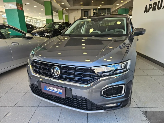 Auto - Volkswagen t-roc 2.0 tdi 150 cv dsg sport bmt