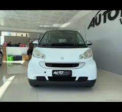 Smart fortwo 1000 52 kw mhd coupé pure