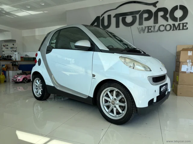 Auto - Smart fortwo 1000 52 kw mhd coupé pure