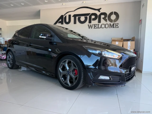 Auto - Ford focus 2.0 tdci 185 cv st3